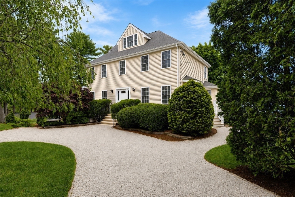 100 Lakeview Ave