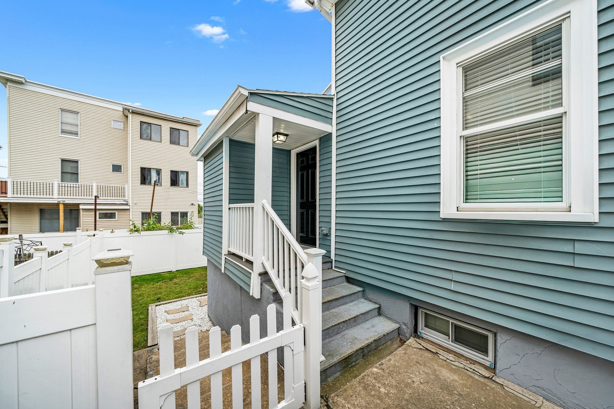 63 Crescent AVE, Revere, MA, 63 Crescent AVE, Revere, MA Photo #34