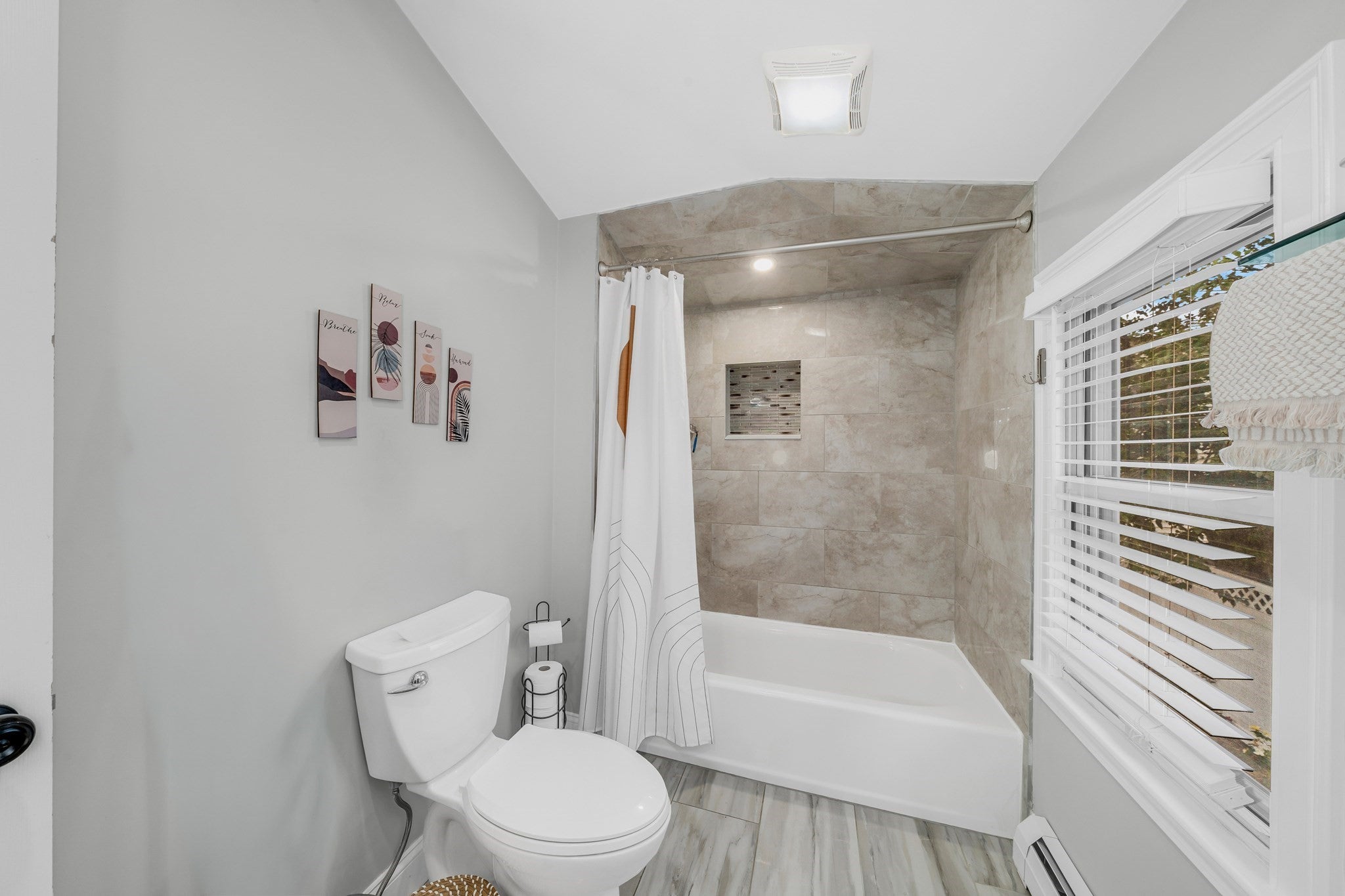 63 Crescent AVE, Revere, MA, 63 Crescent AVE, Revere, MA Photo #33
