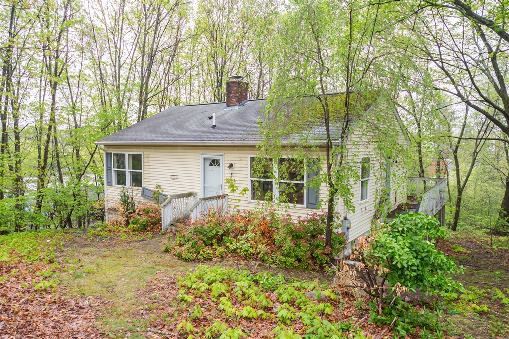 7 Upland Terrace