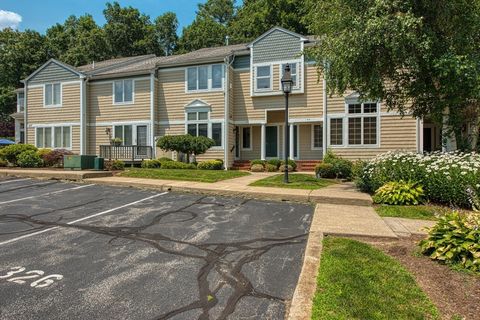 701 Winthrop Street 313 Taunton MA 02780