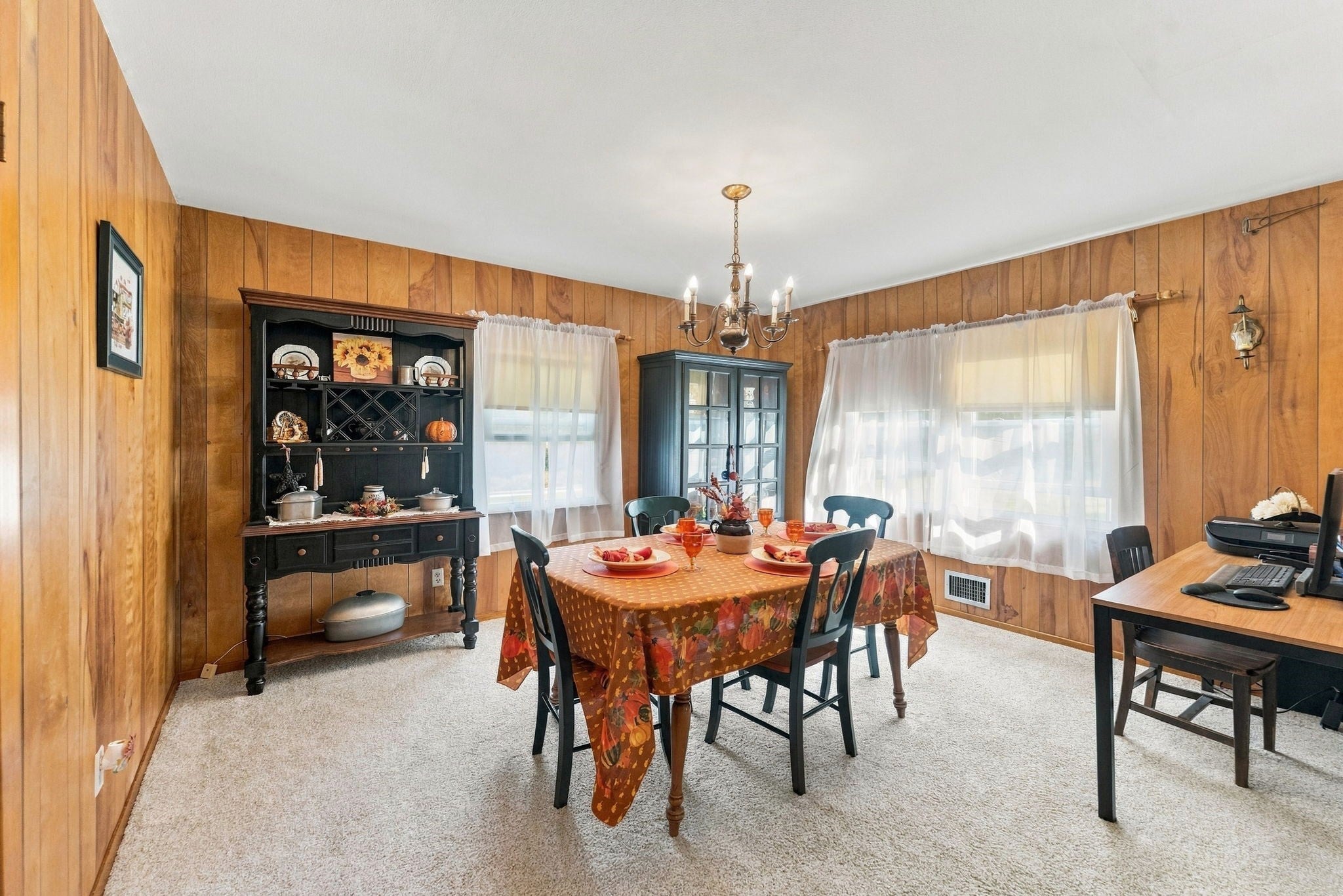 480 Hartford Ave E AVE, Uxbridge, MA Photo #11