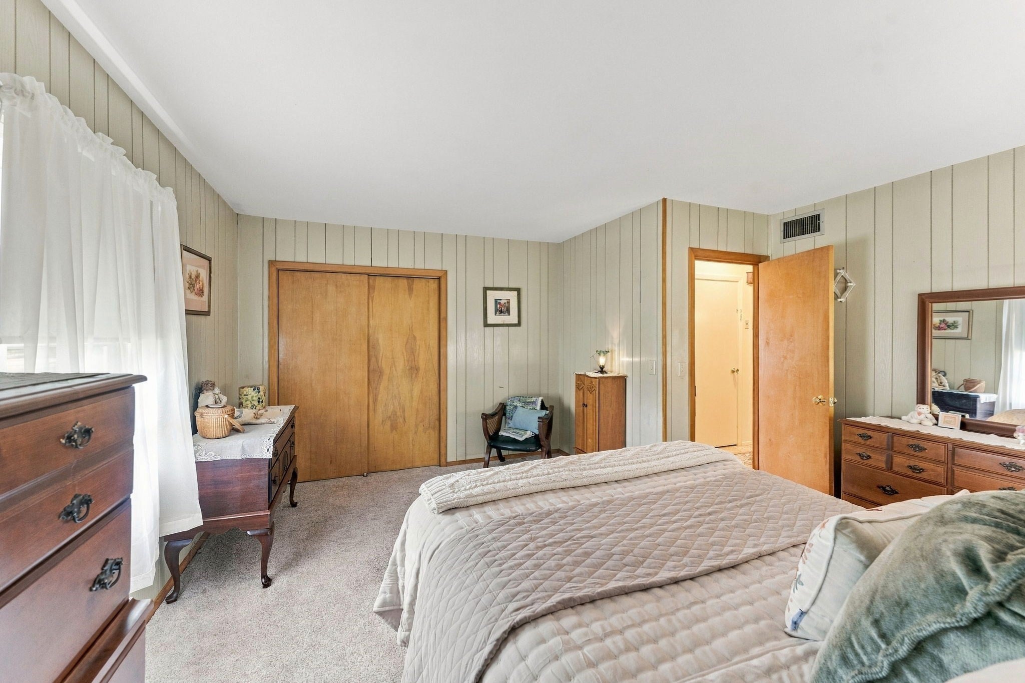 480 Hartford Ave E AVE, Uxbridge, MA Photo #18