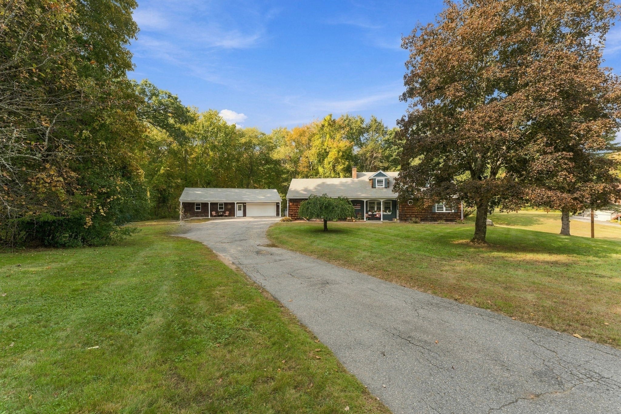 480 Hartford Ave E AVE, Uxbridge, MA Photo #2