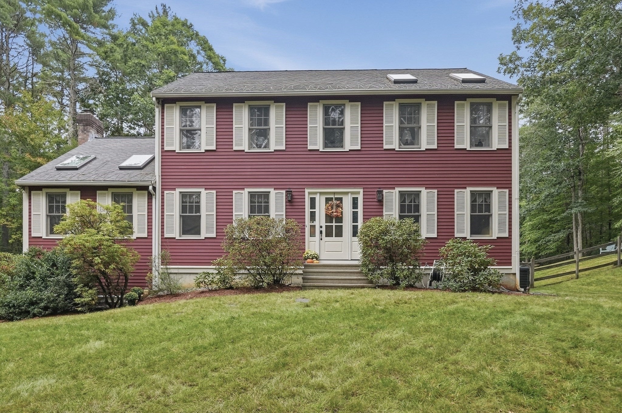 Photo of 7 Trout Brook Way, Shirley, MA