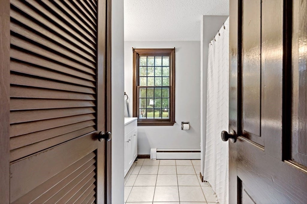17 West Pond Road, Plymouth, MA, 17 West Pond Road, Plymouth, MA Photo #11