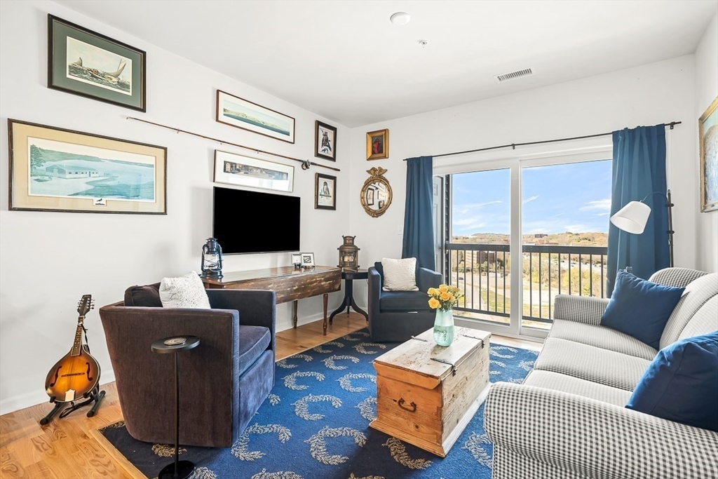 2 Stratton Dr #307, Woburn, MA, 2 Stratton Dr #307, Woburn, MA Photo #1