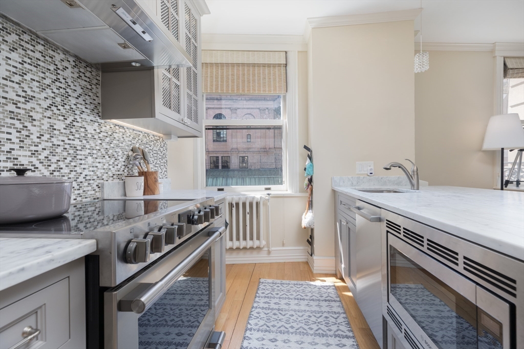 21 Beacon Street 7E