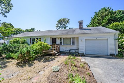26 Pleasant Park Cir Harwich MA 02645