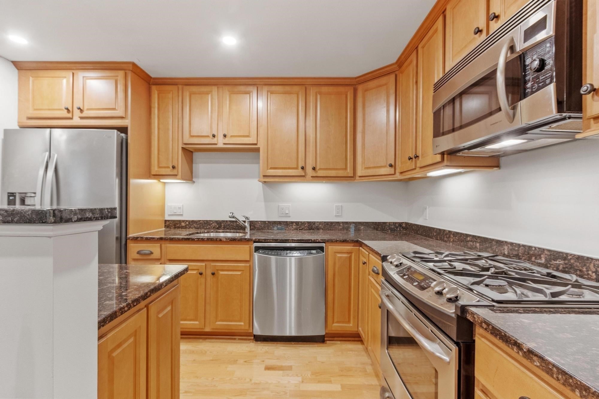 95 Conant St 214