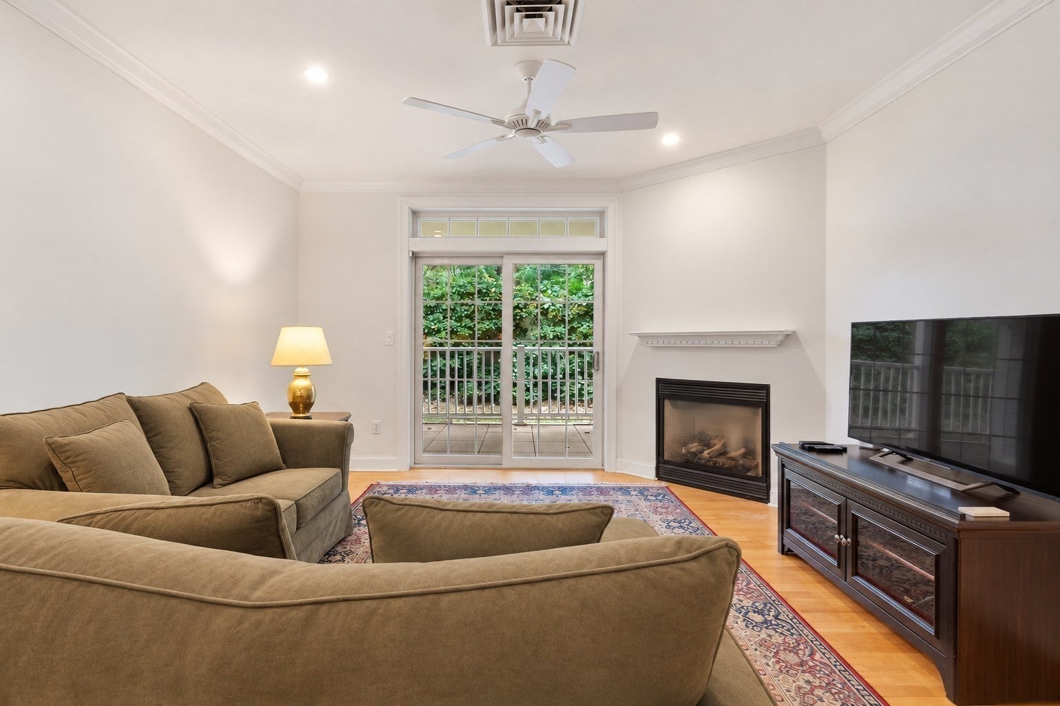 95 Conant St #214, Concord, MA, 95 Conant St #214, Concord, MA Photo #10