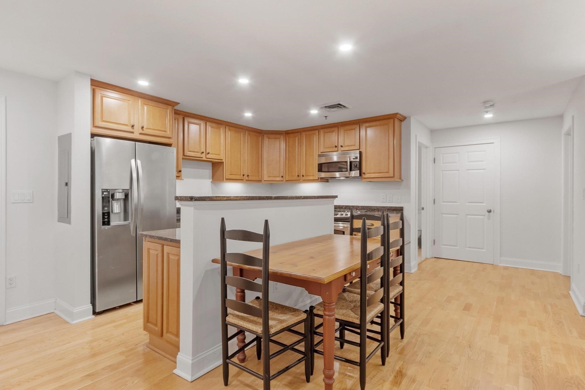 95 Conant St #214, Concord, MA, 95 Conant St #214, Concord, MA Photo #7
