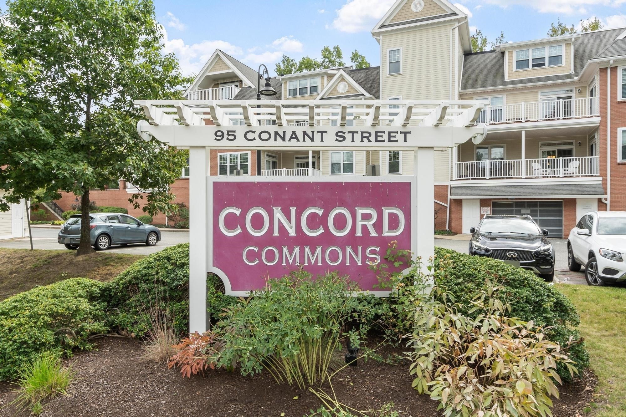95 Conant St #214, Concord, MA, 95 Conant St #214, Concord, MA Photo #1