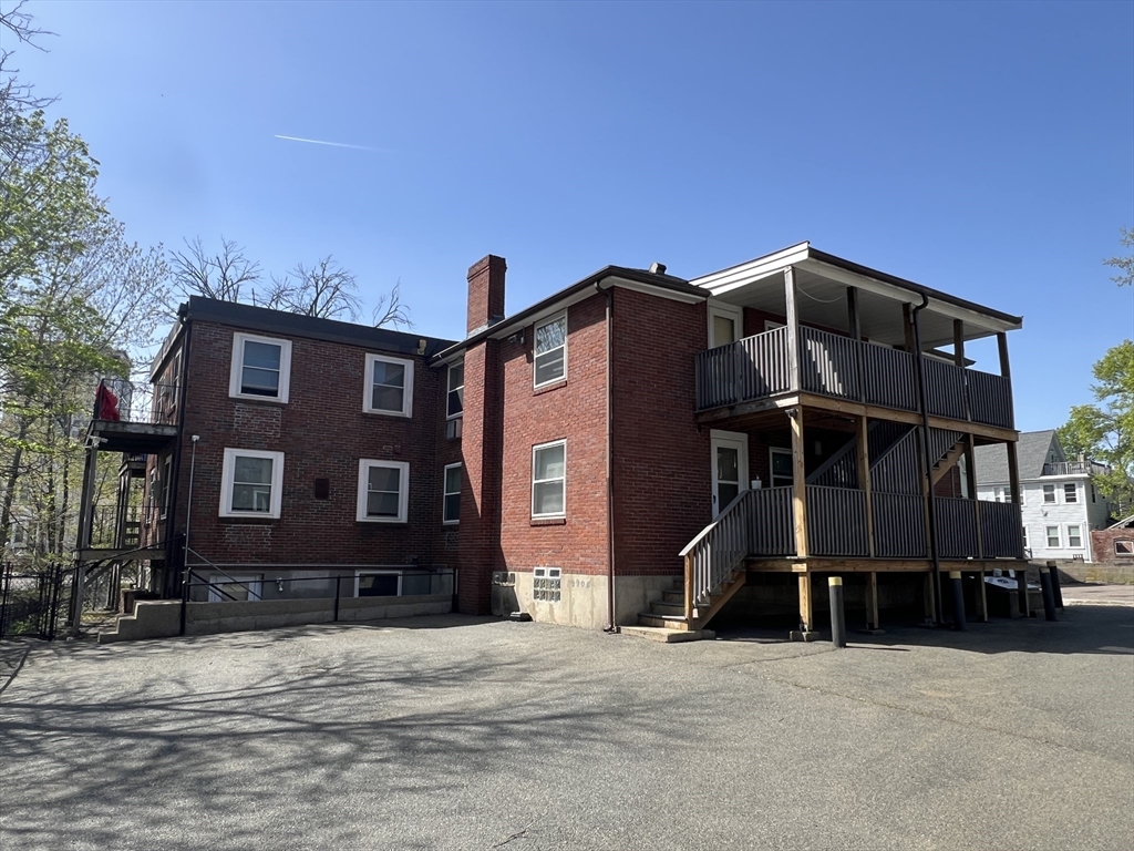 36-40 Bigelow Street