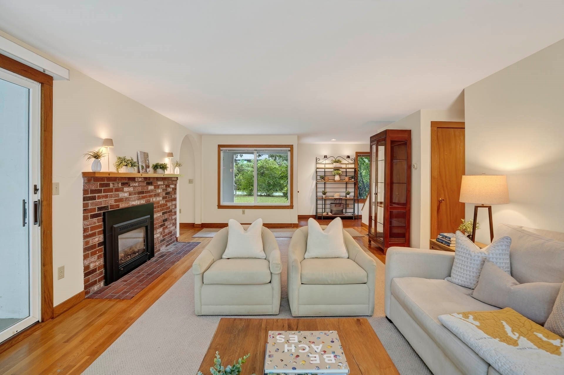 20 Hidden Cove, Oak Bluffs, MA, 20 Hidden Cove, Oak Bluffs, MA Photo #14