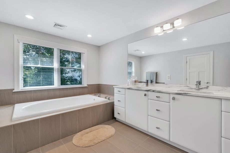 53 Triton Way, Mashpee, MA Photo #35