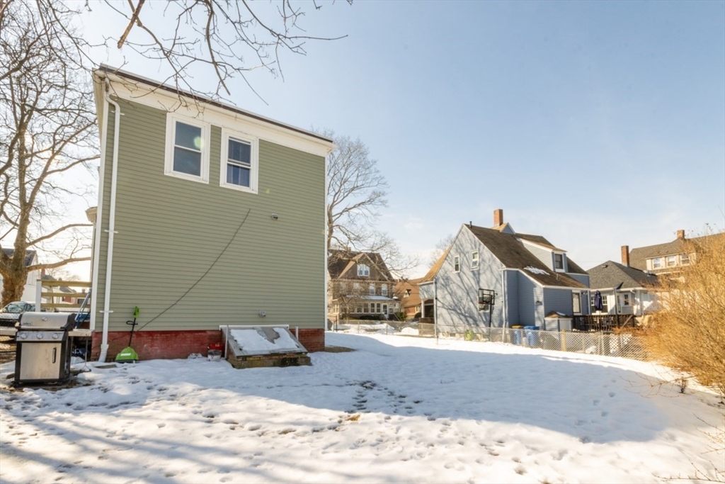 240 Bowdoin