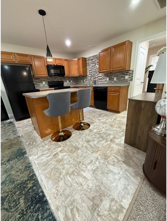 36 Caffoni DR #17, Leominster, MA, 36 Caffoni DR #17, Leominster, MA Photo #11