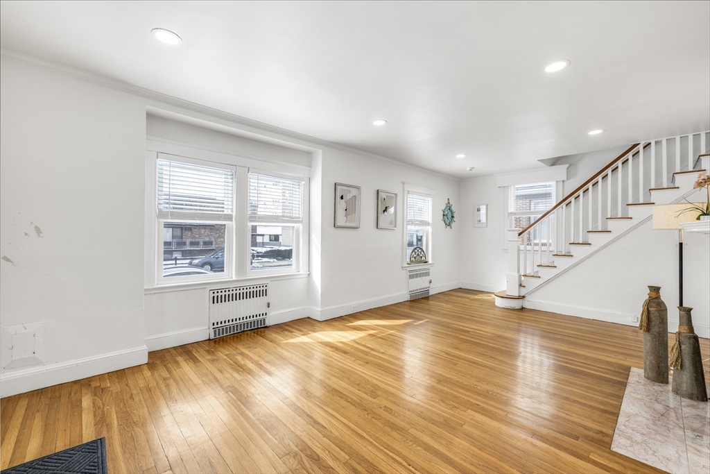 522 Hancock St