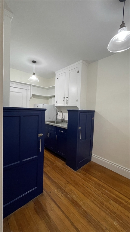 6 Washington Ave. 11