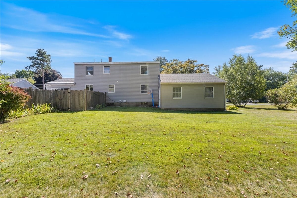 76 Talmuth Avenue, Haverhill, MA Photo #41