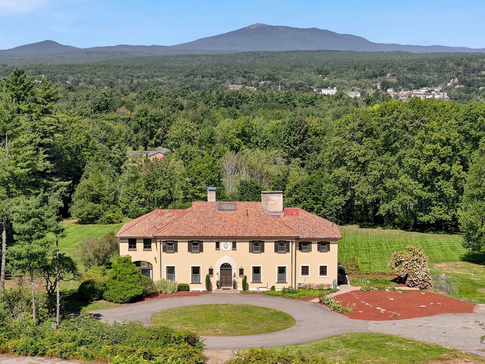 300 High St, Winchendon, MA Photo #1