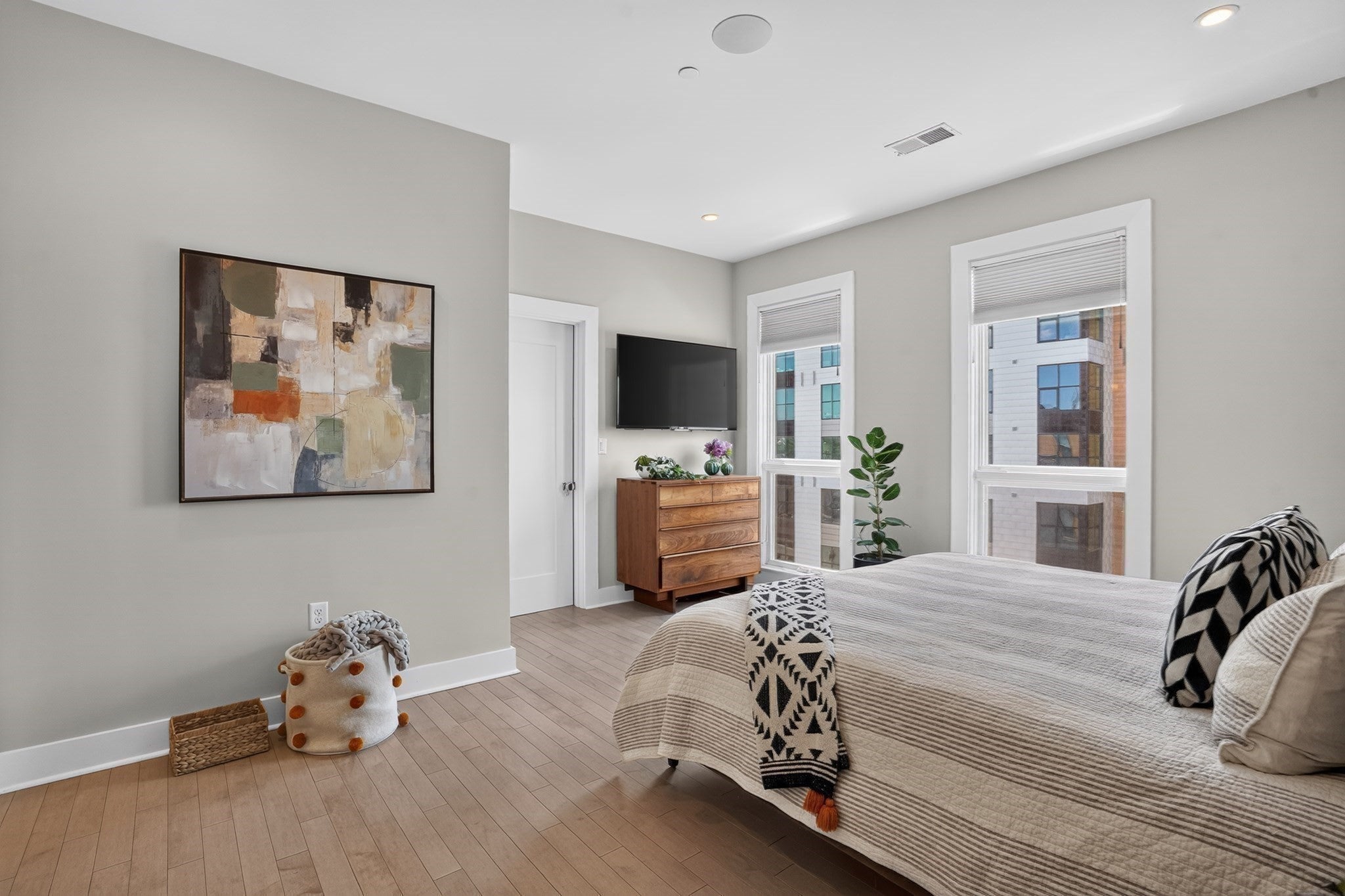 232 Old Colony Ave #506a, Boston, MA Photo #11