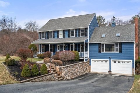 34 Sable Run Ln Methuen MA 01844