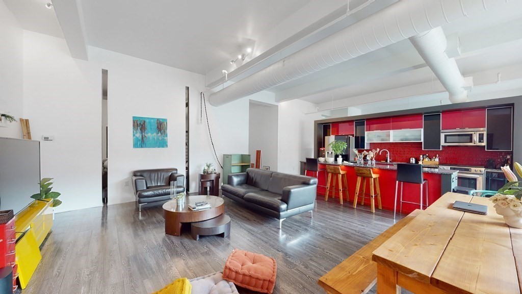 1200 Washington St. 215