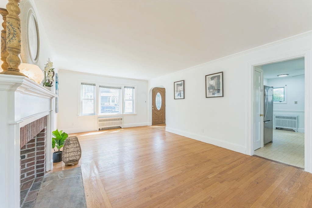 10 Williams St