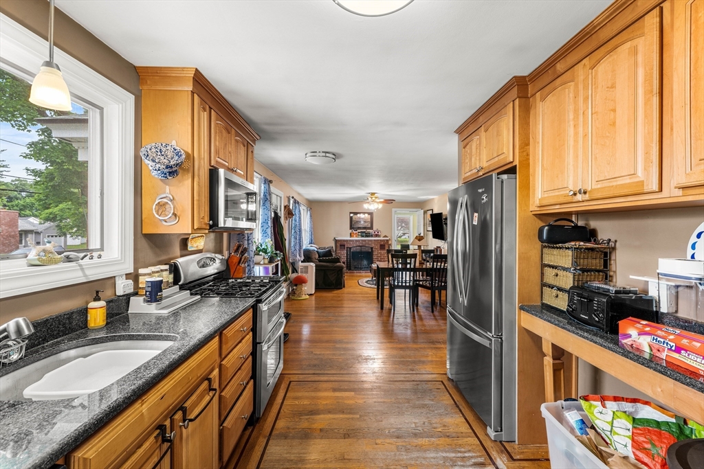 23 Mifflin Dr
