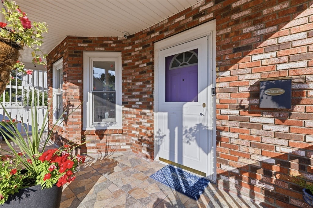8 Lufkin St, Lynn, MA, 8 Lufkin St, Lynn, MA Photo #2