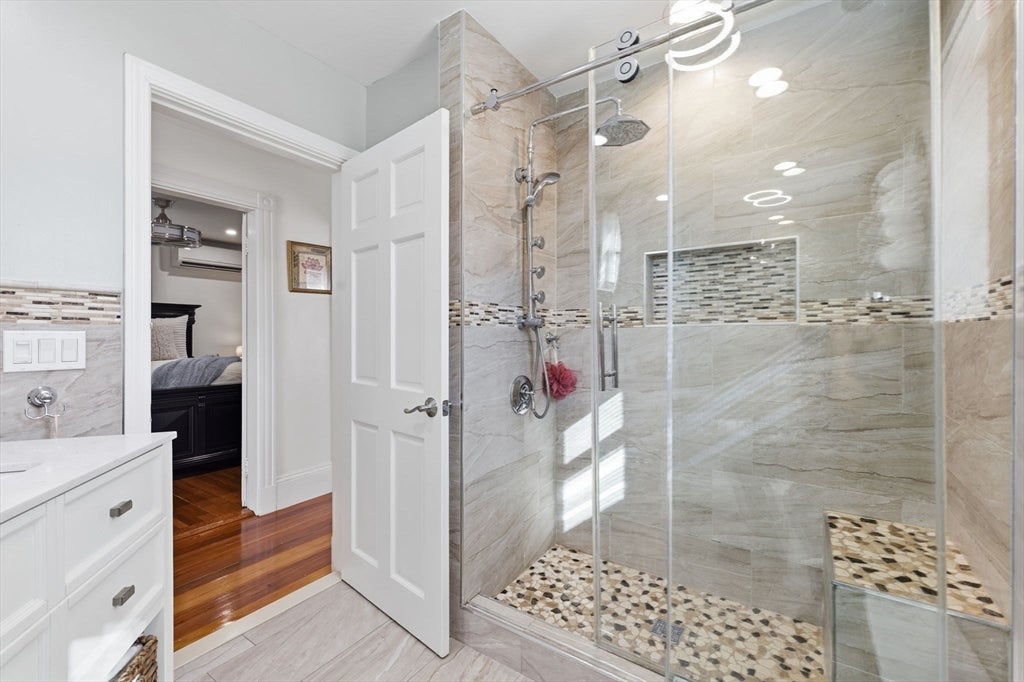 8 Lufkin St, Lynn, MA, 8 Lufkin St, Lynn, MA Photo #18