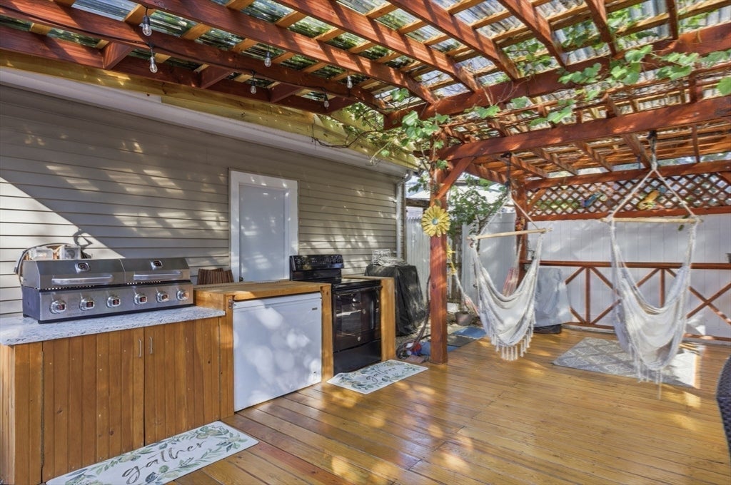 8 Lufkin St, Lynn, MA, 8 Lufkin St, Lynn, MA Photo #33