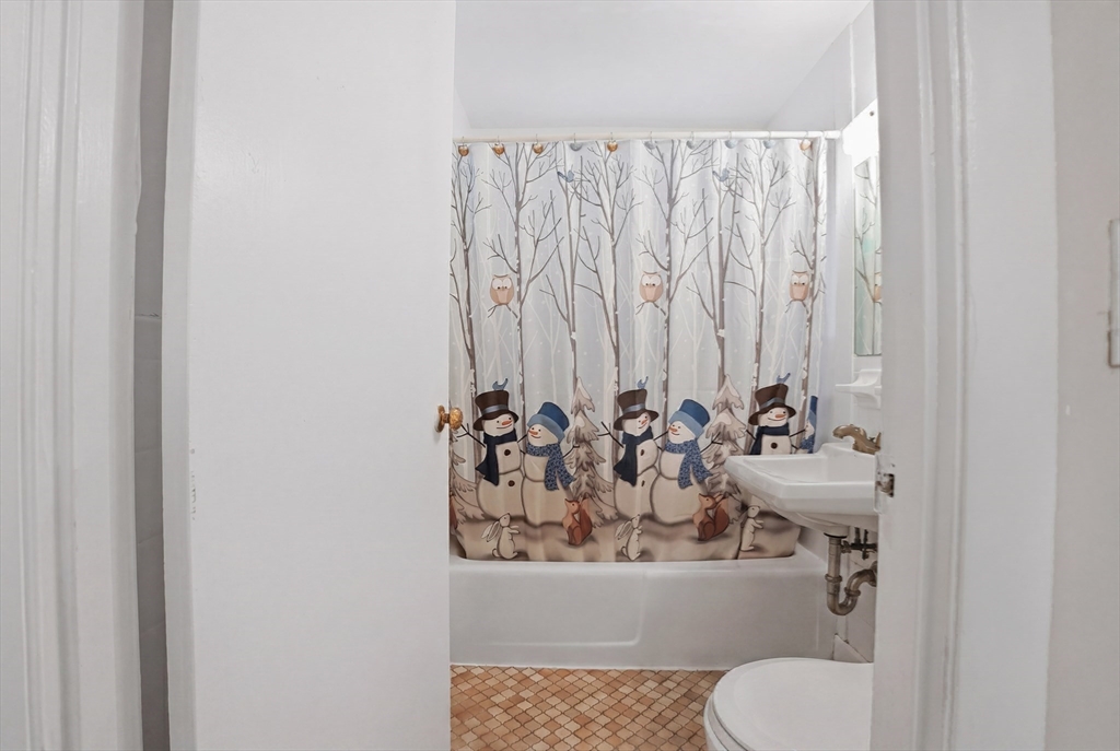 79 Holbrook Rd #2, Quincy, MA Photo #26