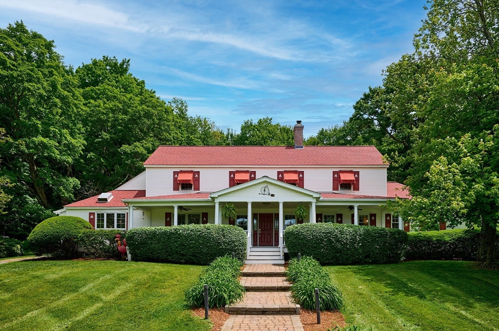 120 Hockanum Rd