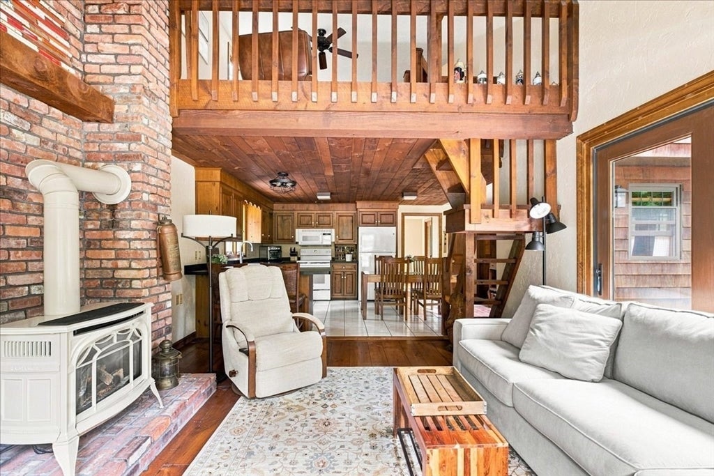 43 E Russell Mills Rd, Plymouth, MA, 43 E Russell Mills Rd, Plymouth, MA Photo #15