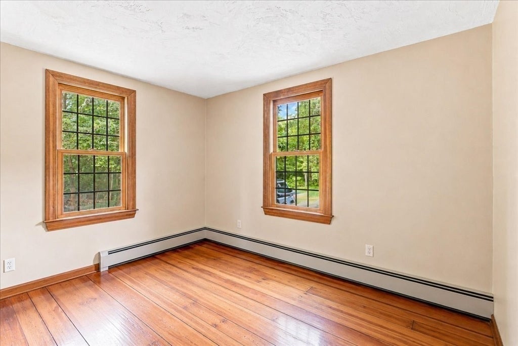 43 E Russell Mills Rd, Plymouth, MA, 43 E Russell Mills Rd, Plymouth, MA Photo #18