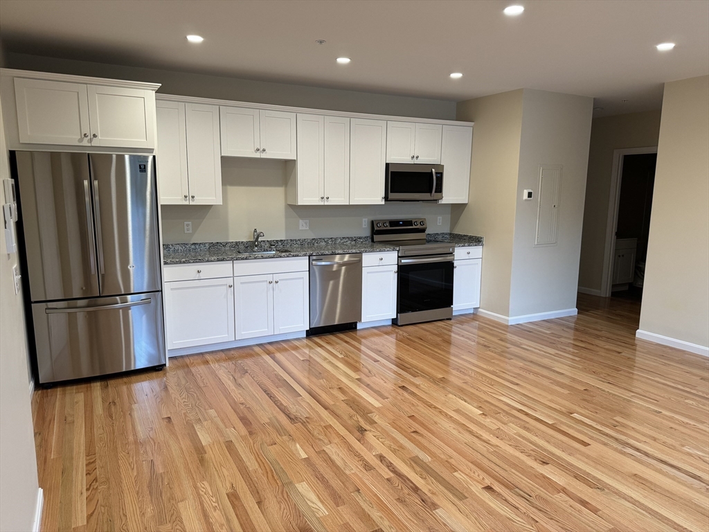 85 Lowell Street 5