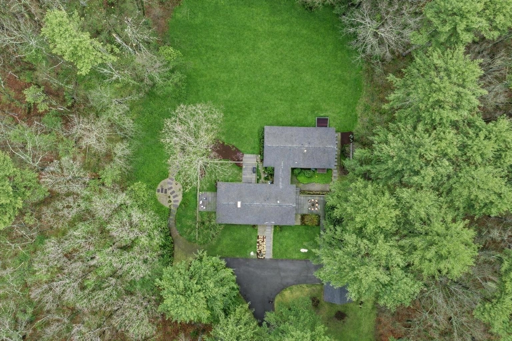 875 Old Rd To 9 Acre Cor