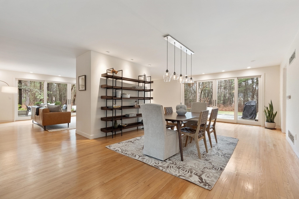 875 Old Rd To 9 Acre Cor