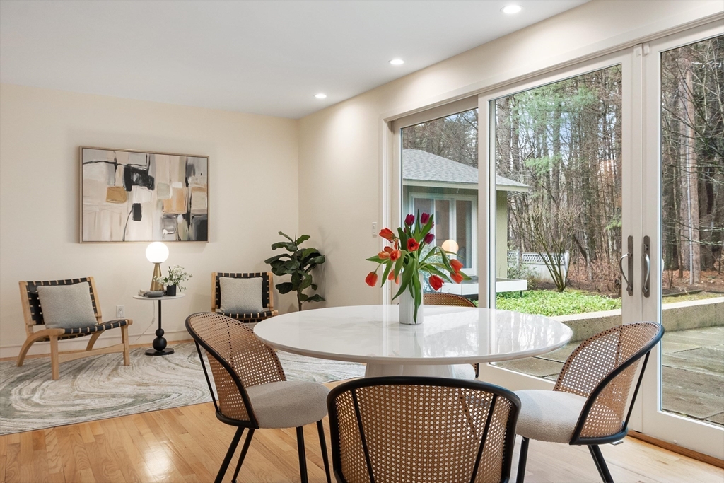 875 Old Rd To 9 Acre Cor