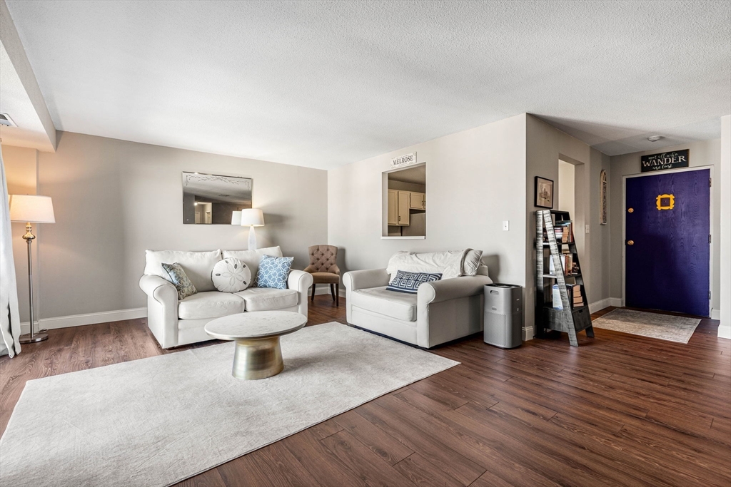 12 Mount Vernon St 44