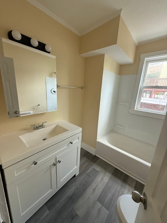 49 Camden St, Lynn, MA Photo #8