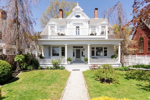 426 Main St Amesbury MA 01913