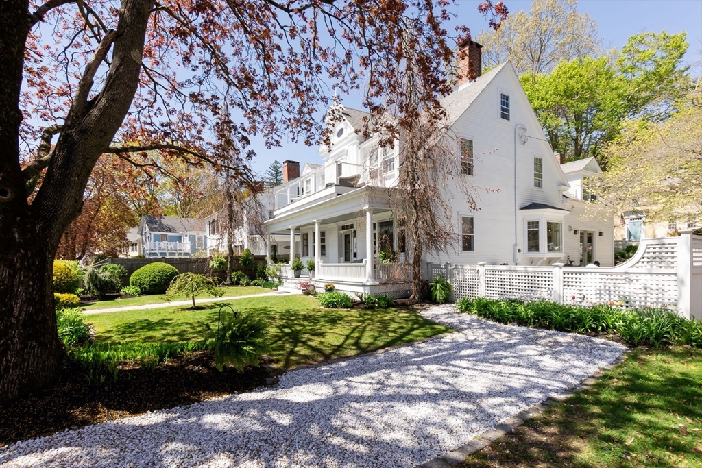 426 Main St