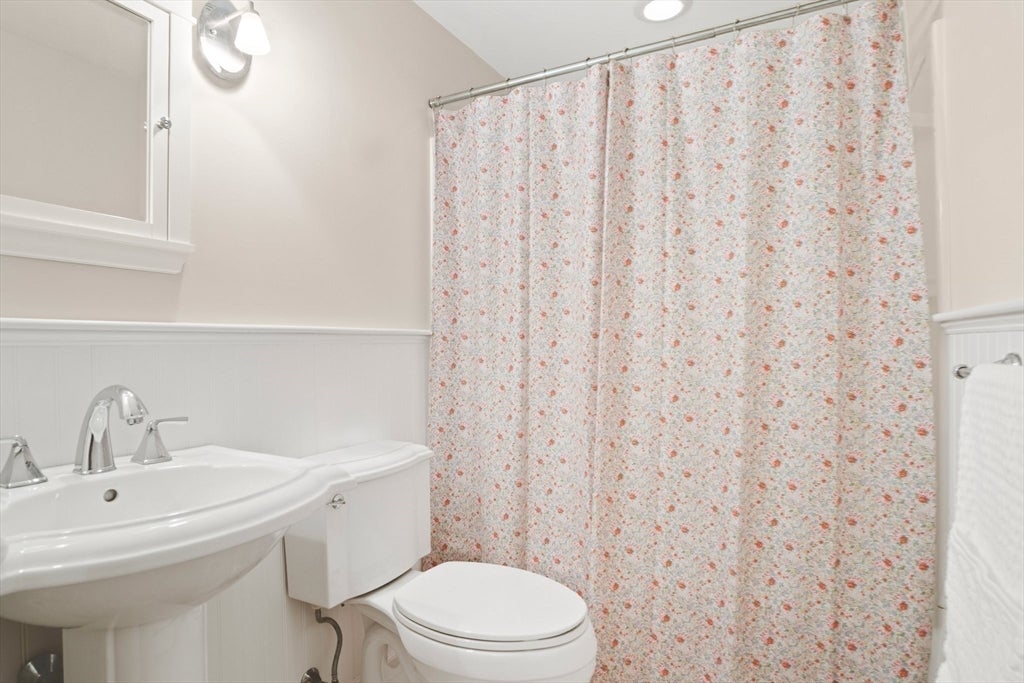 8 Grace Rd, Woburn, MA, 8 Grace Rd, Woburn, MA Photo #30
