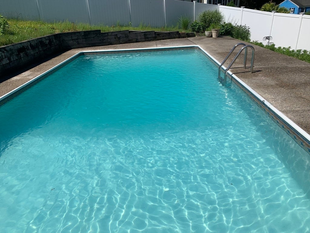 8 Grace Rd, Woburn, MA, 8 Grace Rd, Woburn, MA Photo #22