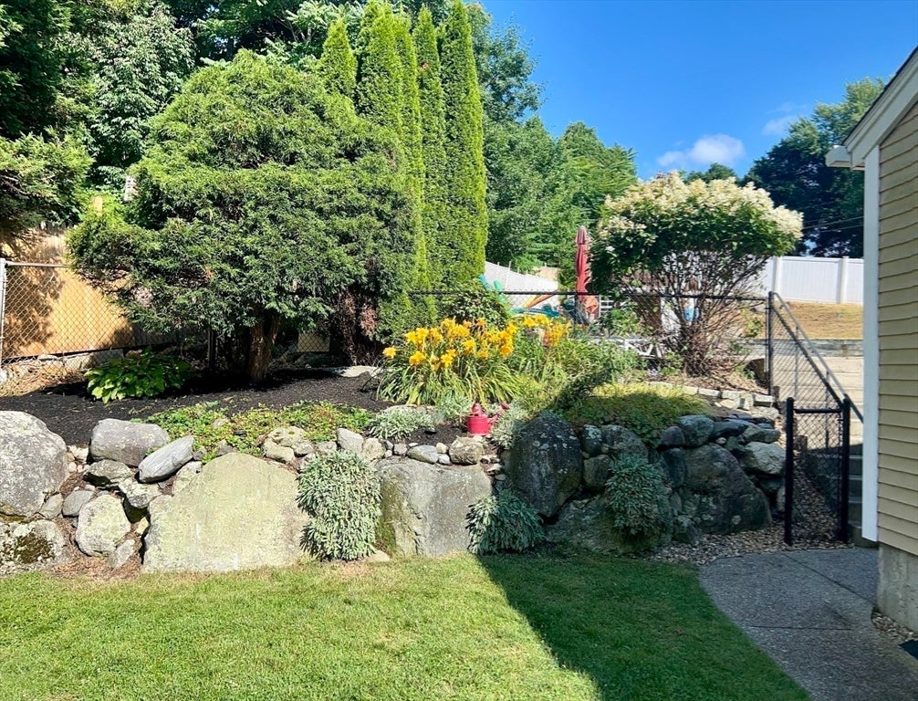 8 Grace Rd, Woburn, MA, 8 Grace Rd, Woburn, MA Photo #20