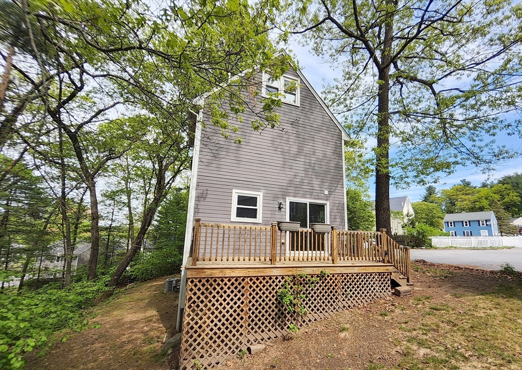 31 Harvard Ct
